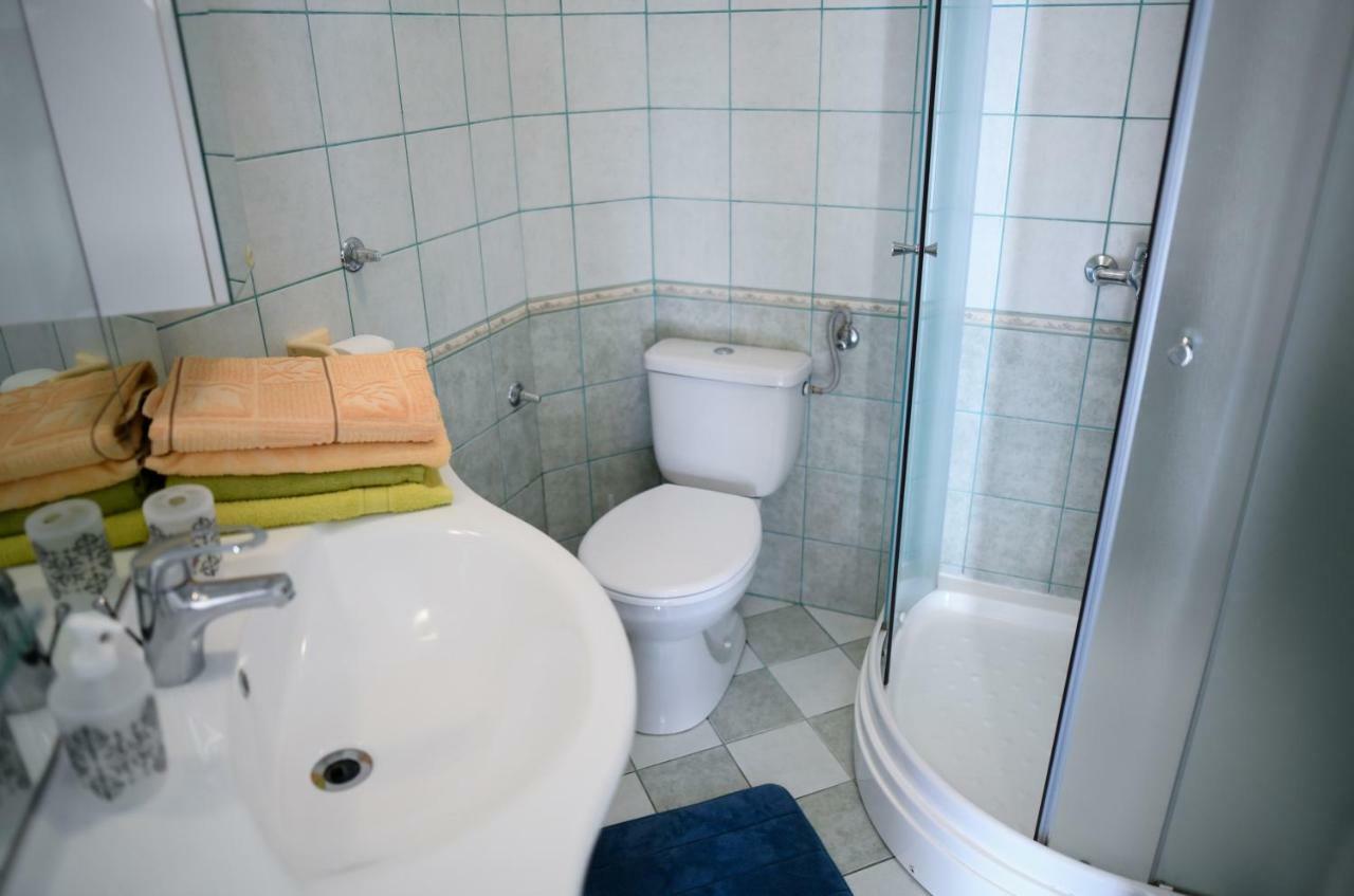 Apartments Dvori Novalja Dış mekan fotoğraf