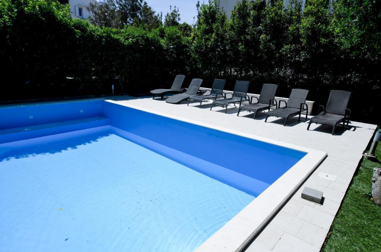 Apartments Dvori Novalja Dış mekan fotoğraf