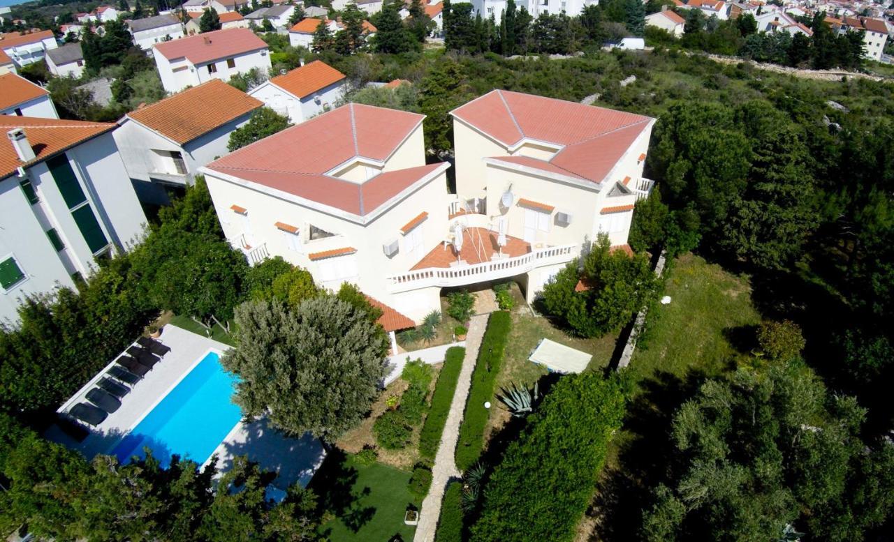 Apartments Dvori Novalja Dış mekan fotoğraf